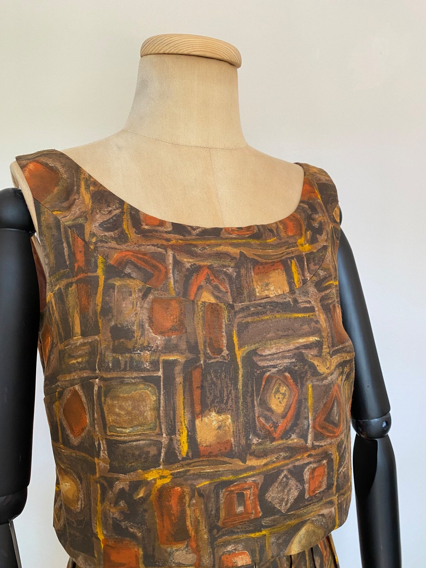 1960s Brown Abstract Print Cocktail Dress (S)