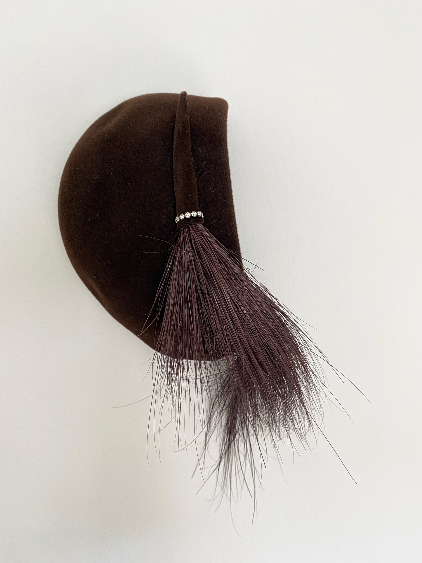 1950s Brown Rhinestone Bristle Detail Fancy Hat (S)