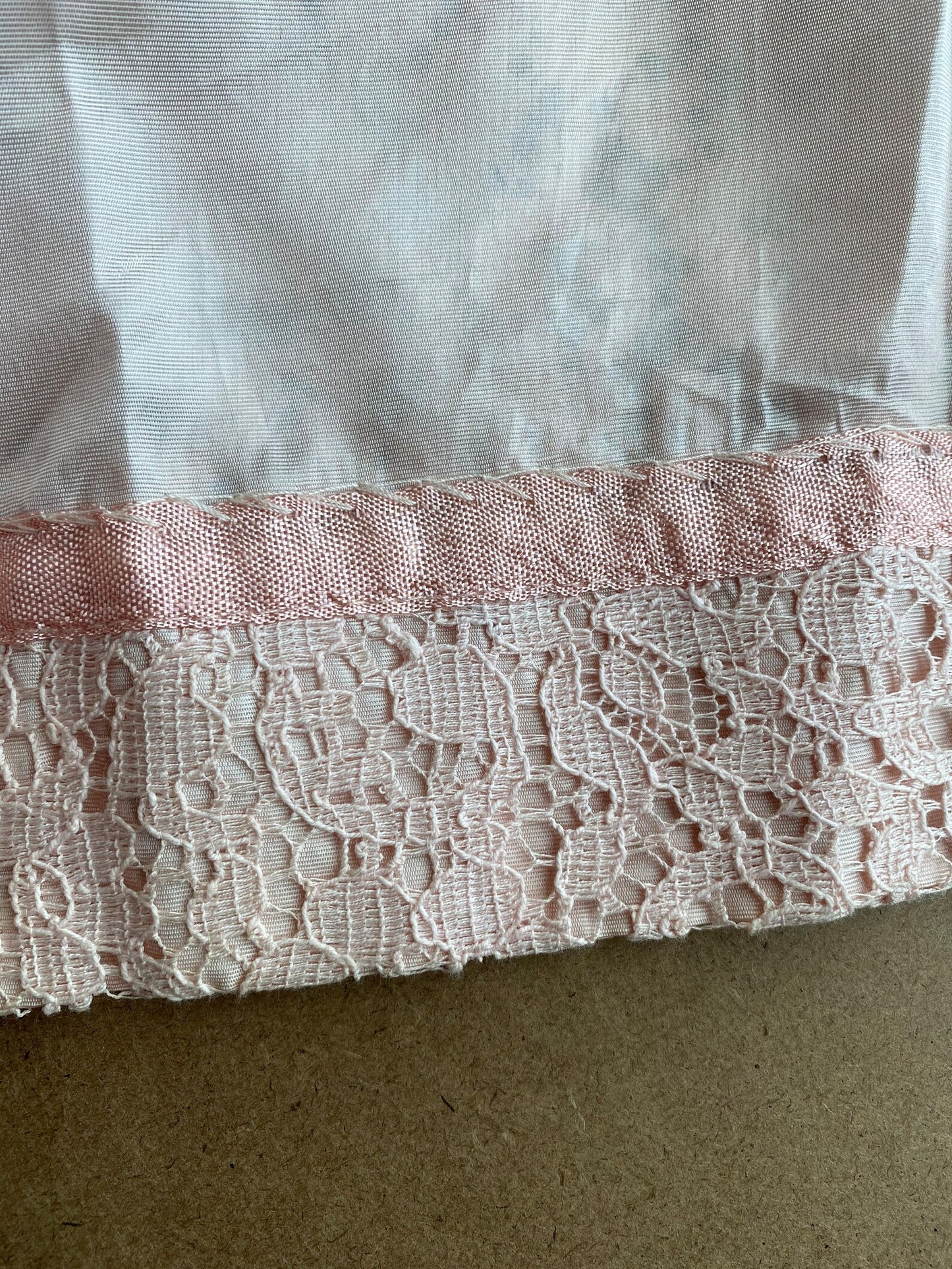 1940s Pink Lace Cocktail Dress (S)